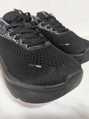 Skechers Men's Black and Gray Mesh Athletic Trainer